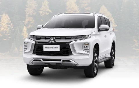 mitsubishi jakarta pajero sport front